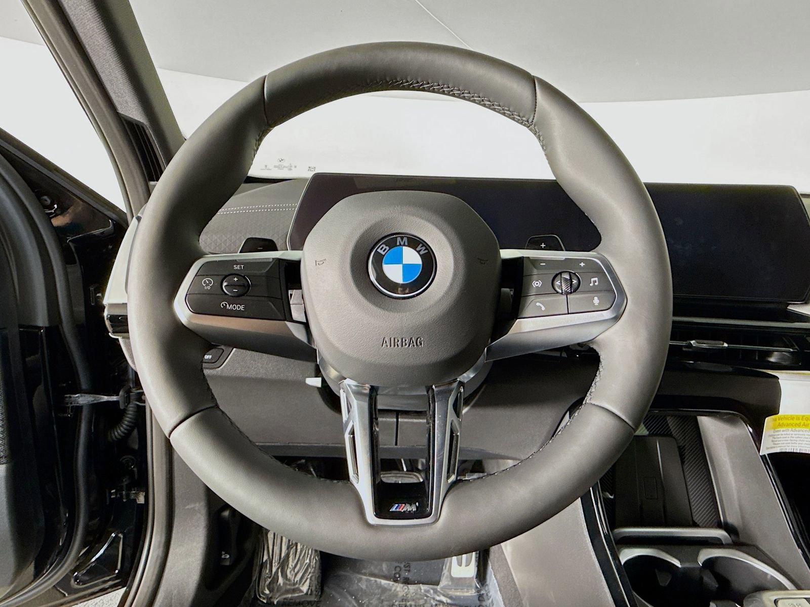 New 2026 BMW X2 xDrive28i w/ M Sport Package AWD/4WD image 11