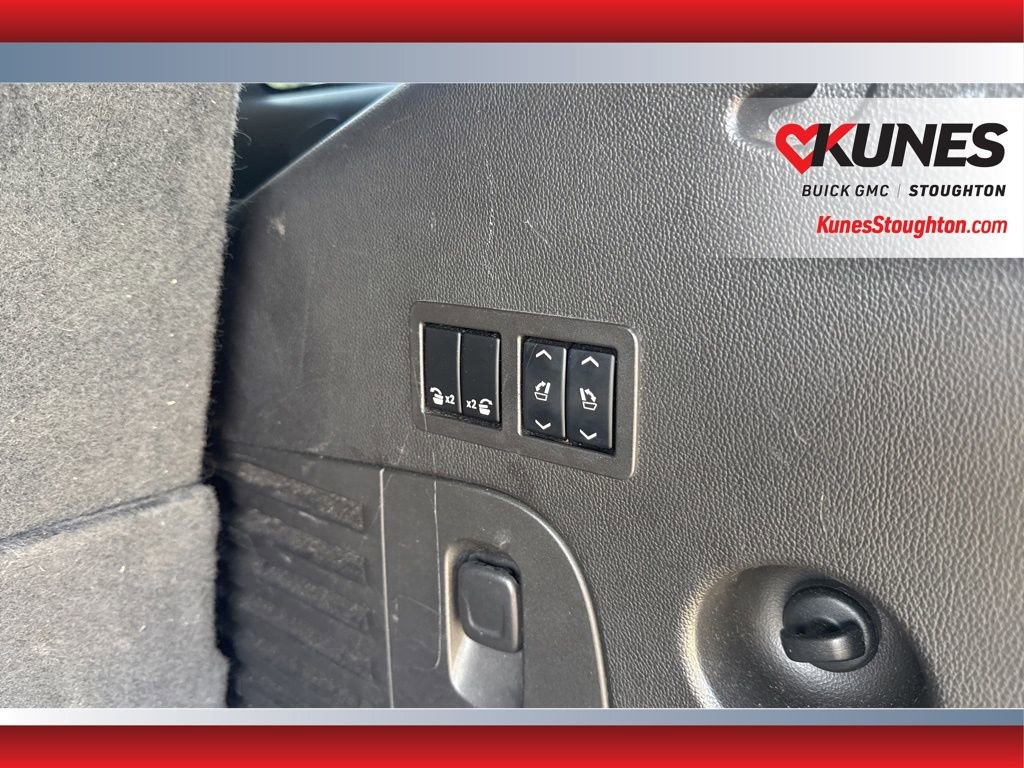 Used 2015 Chevrolet Tahoe LTZ AWD/4WD image 19