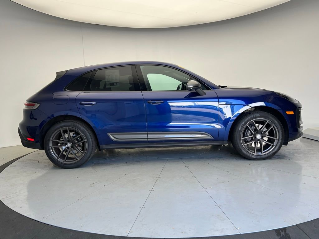 Used 2023 Porsche Macan Turbo image 23