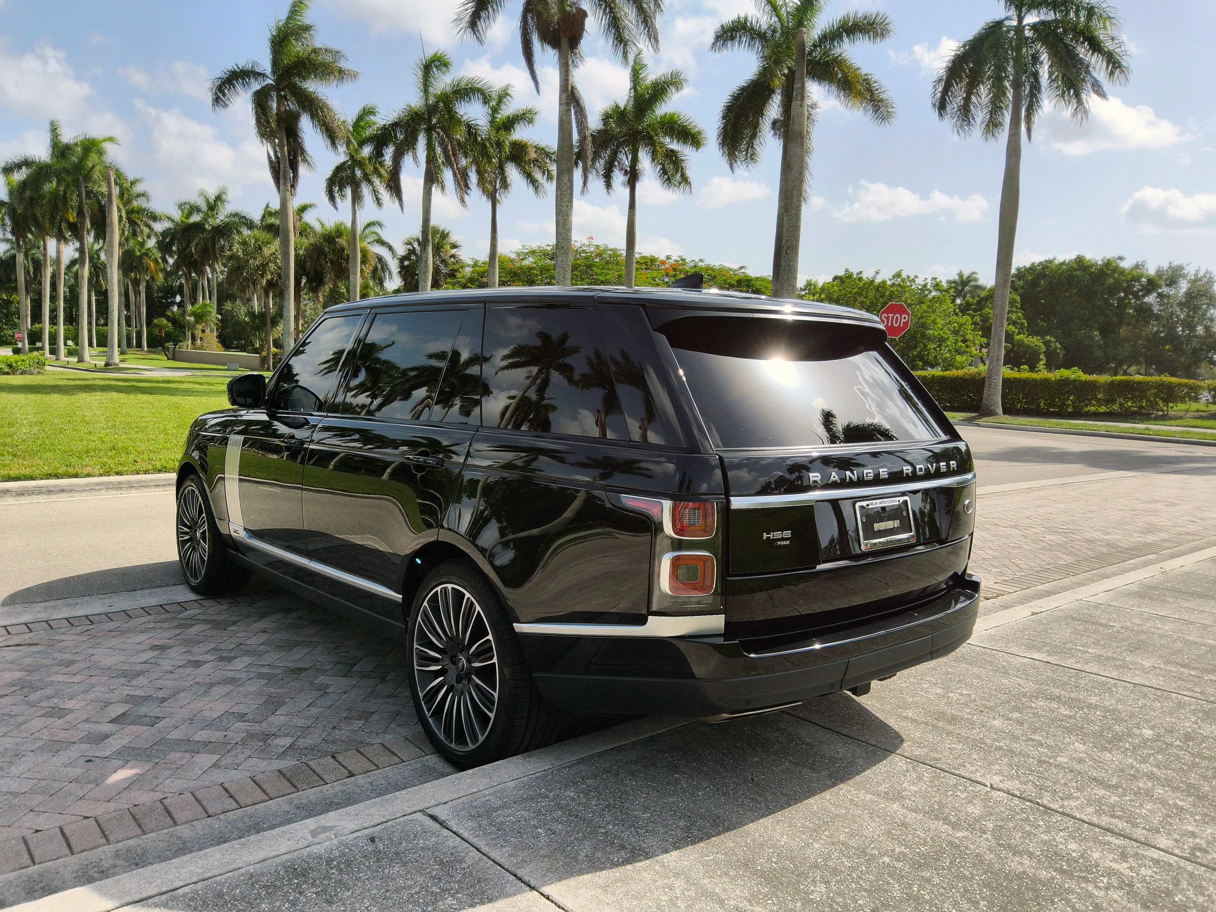 Used 2020 Land Rover Range Rover Long Wheelbase HSE AWD/4WD image 24