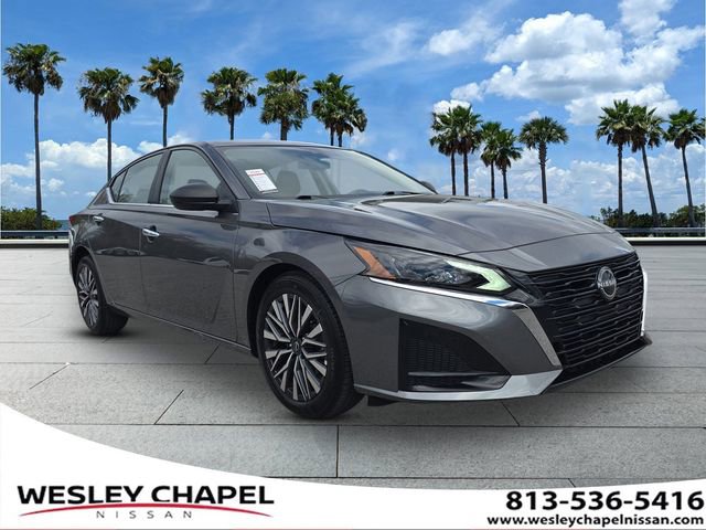 Certified 2025 Nissan Altima 2.5 SV image 1