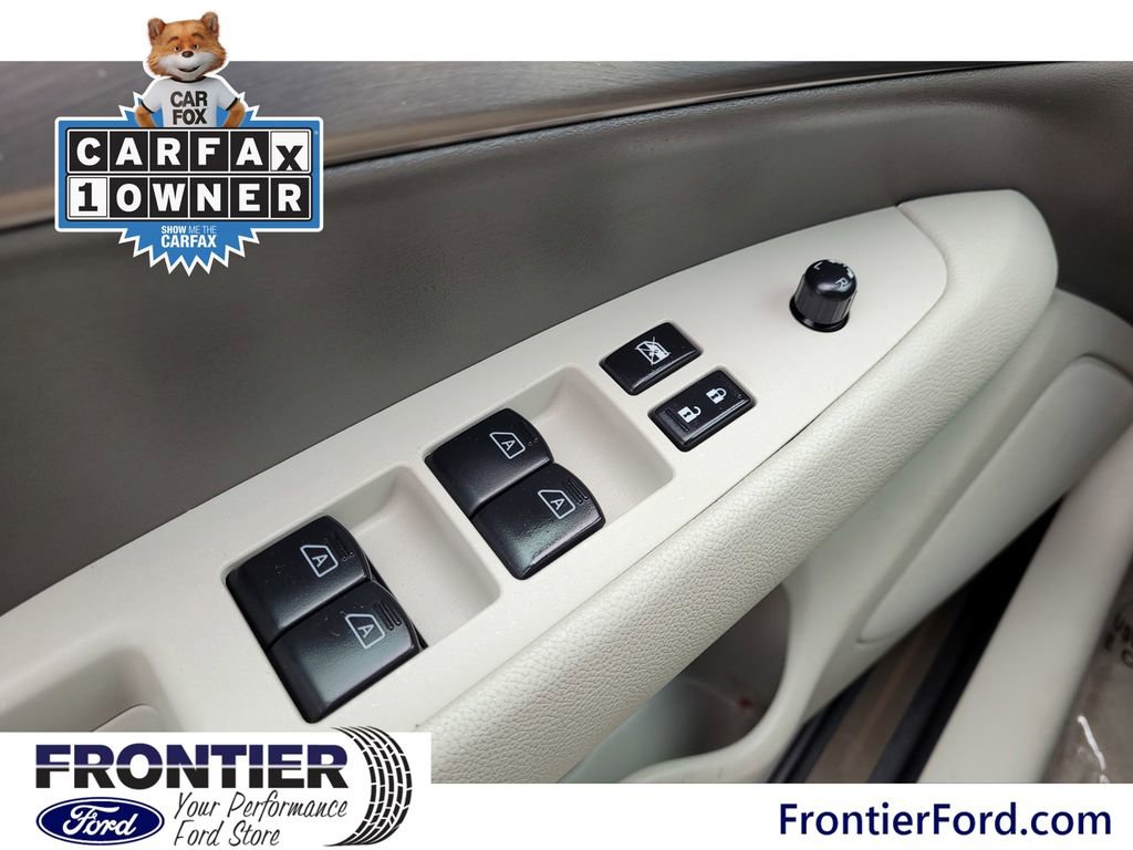 Used 2011 INFINITI G25 Journey w/ Moonroof Pkg image 13