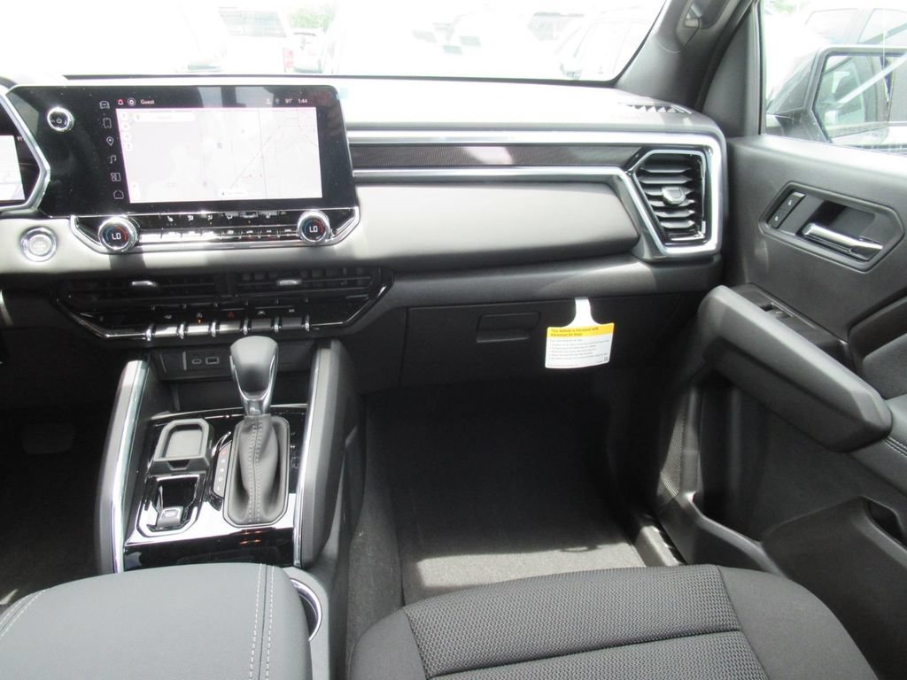 New 2026 GMC Canyon Elevation w/ Convenience Package RWD image 14