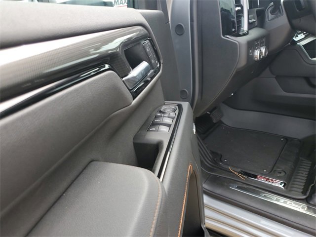 New 2026 GMC Sierra 2500 AT4 w/ AT4 Premium Plus Package image 11