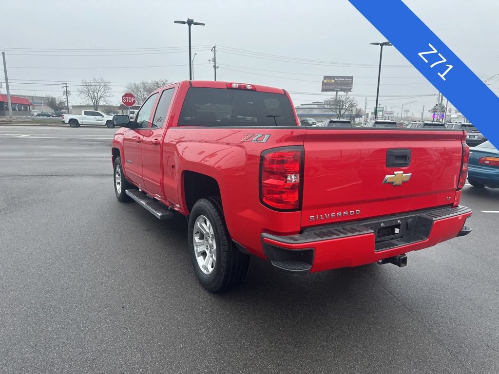 Used 2018 Chevrolet Silverado 1500 LT AWD/4WD image 4