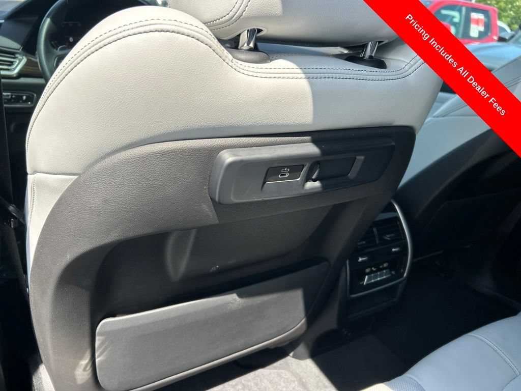 Used 2023 BMW X5 xDrive40i w/ Executive Package AWD/4WD image 18
