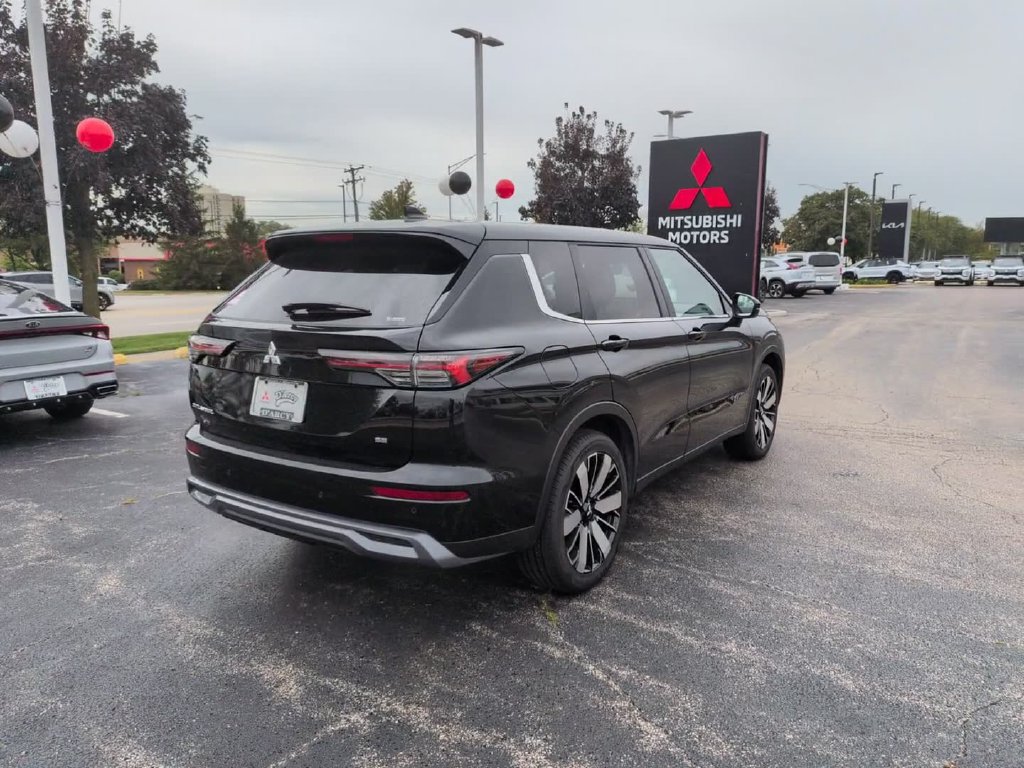 New 2026 Mitsubishi Outlander SE AWD/4WD image 7