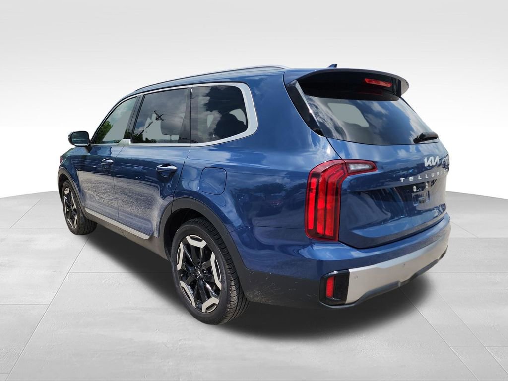 Used 2025 Kia Telluride S AWD/4WD image 7