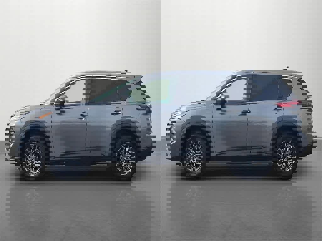 Used 2024 Nissan Rogue S image 3