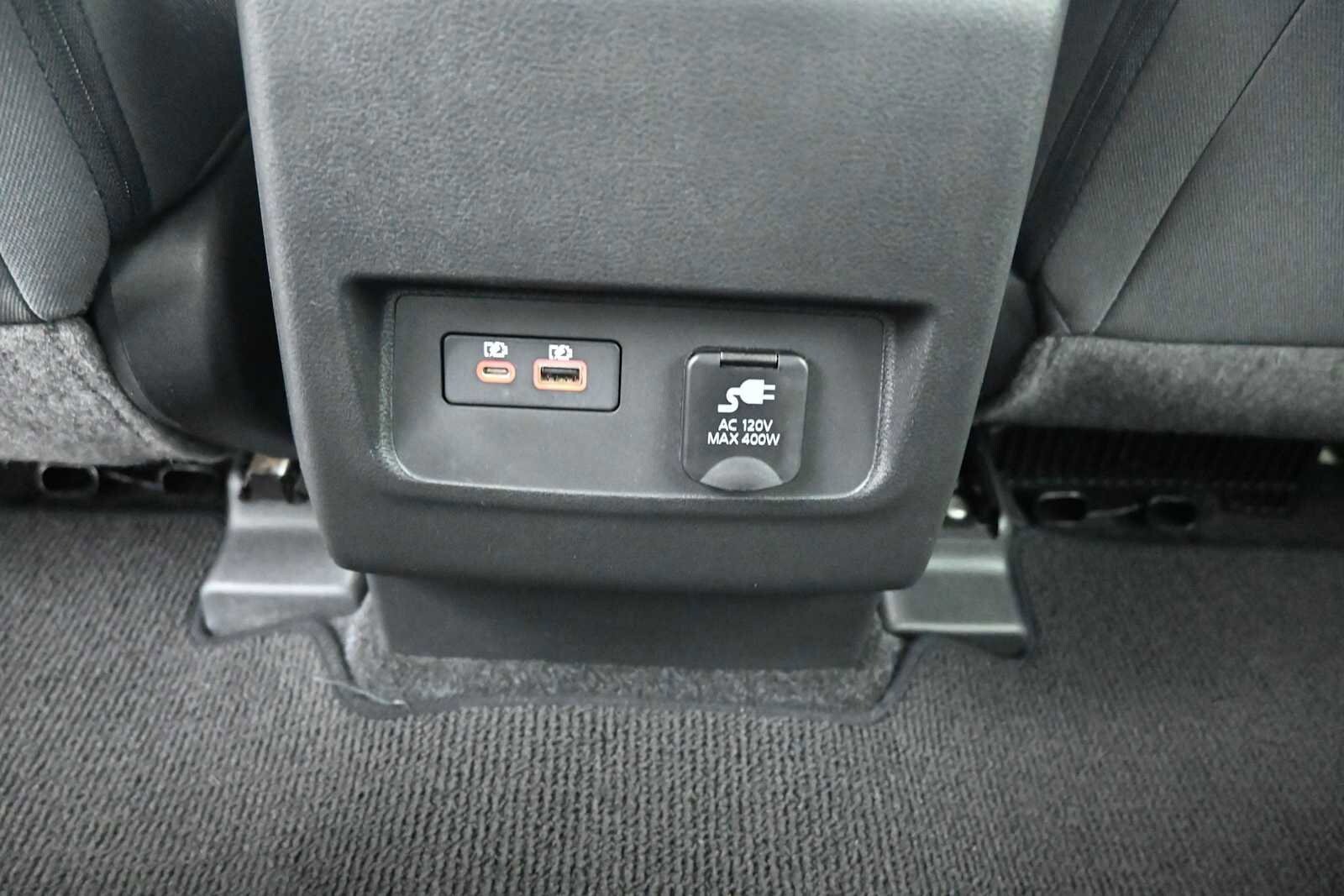 Used 2022 Nissan Frontier SV AWD/4WD image 11