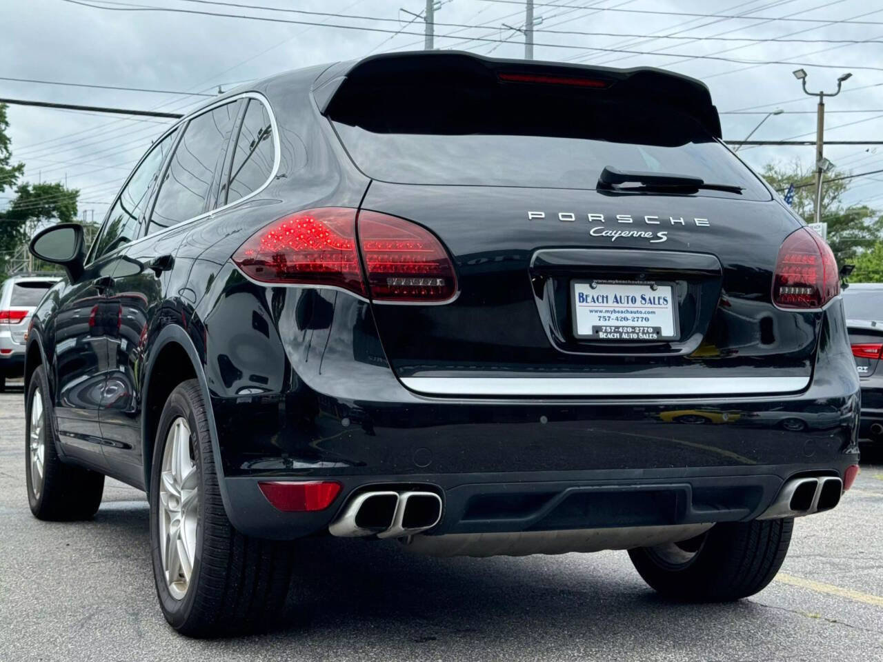 Used 2012 Porsche Cayenne S AWD/4WD image 5