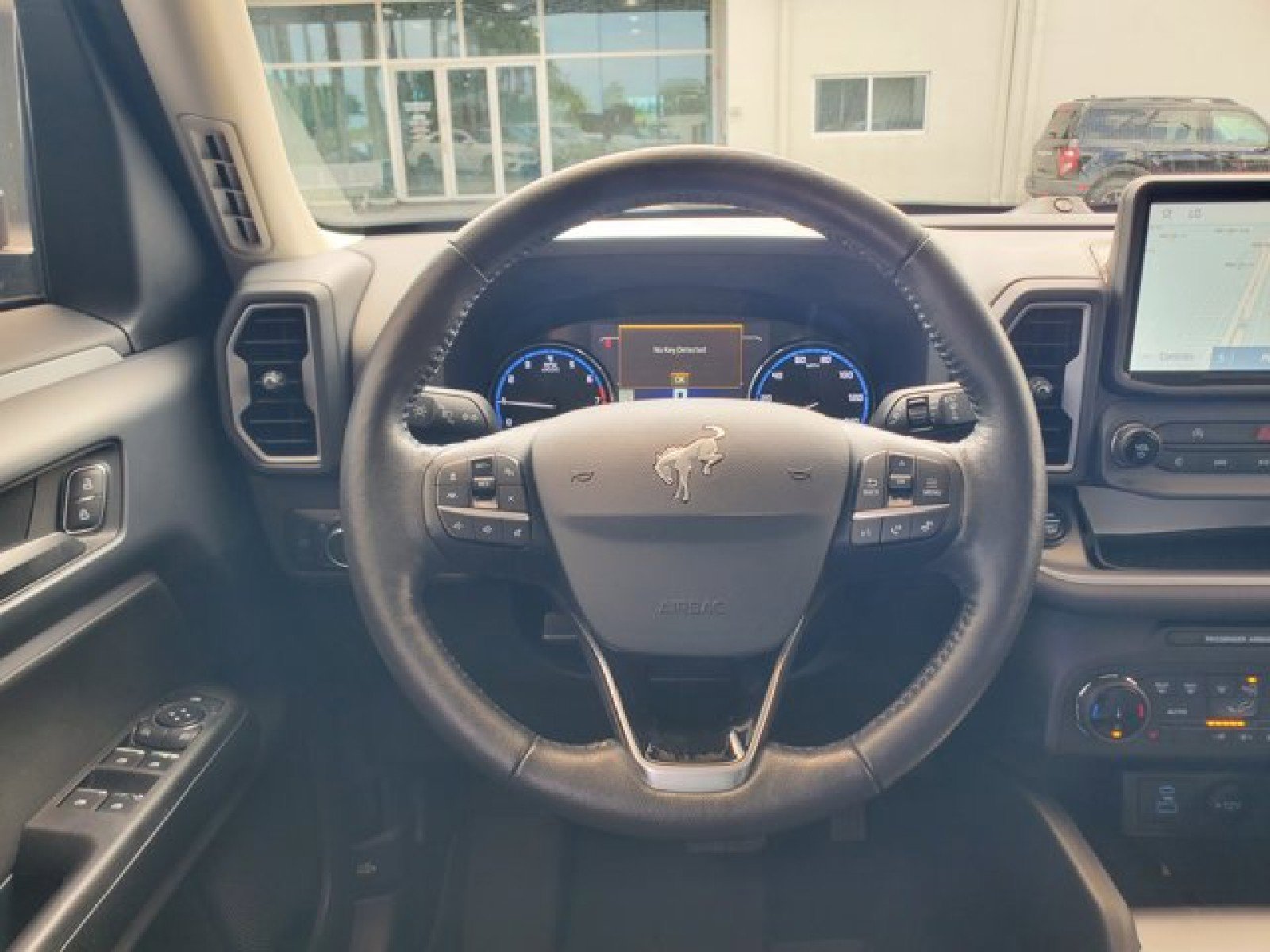 Used 2022 Ford Bronco Sport Outer Banks w/ Tech Package AWD/4WD image 16