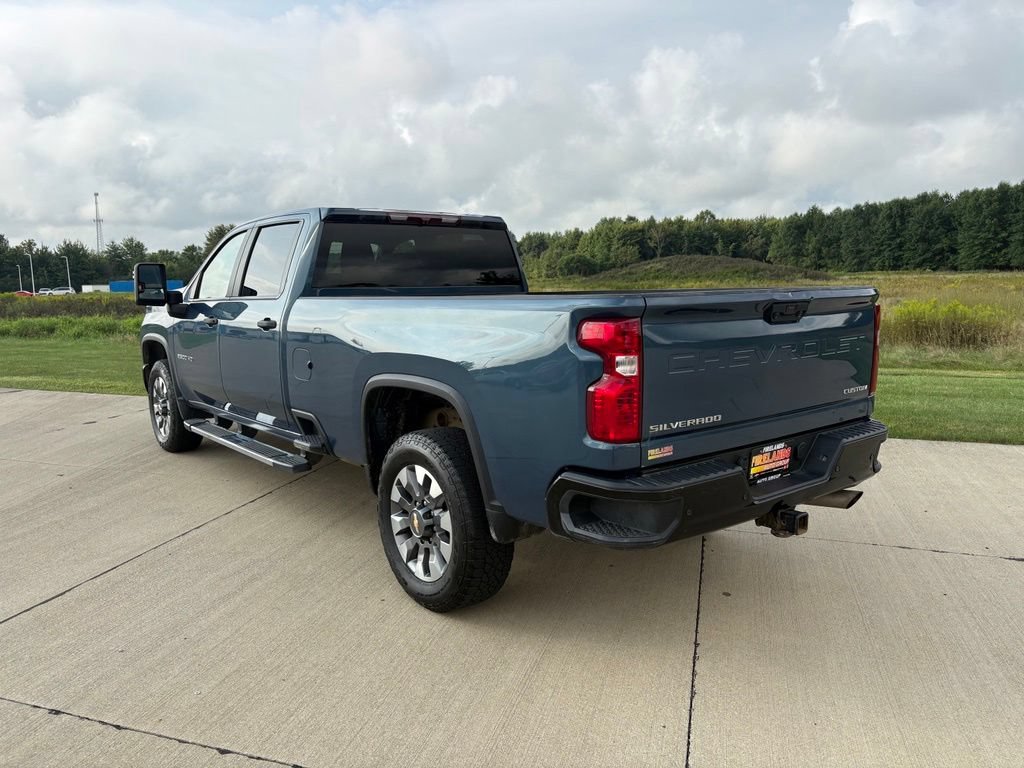 Used 2024 Chevrolet Silverado 2500 Custom w/ Custom Value Package AWD/4WD image 4