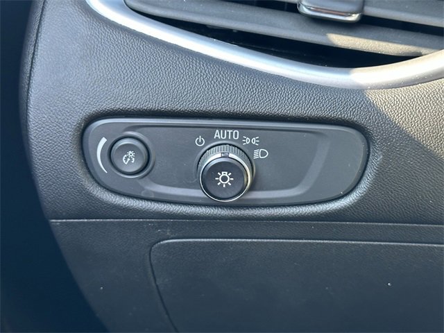 Used 2023 Chevrolet Malibu LT image 19