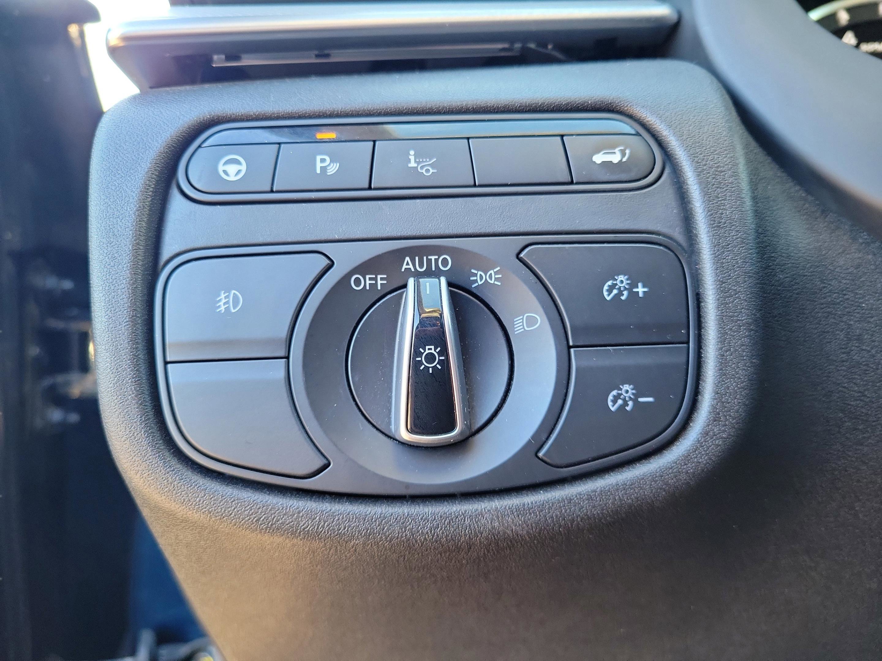 Used 2020 INFINITI QX50 Sensory w/ Proactive Package image 25