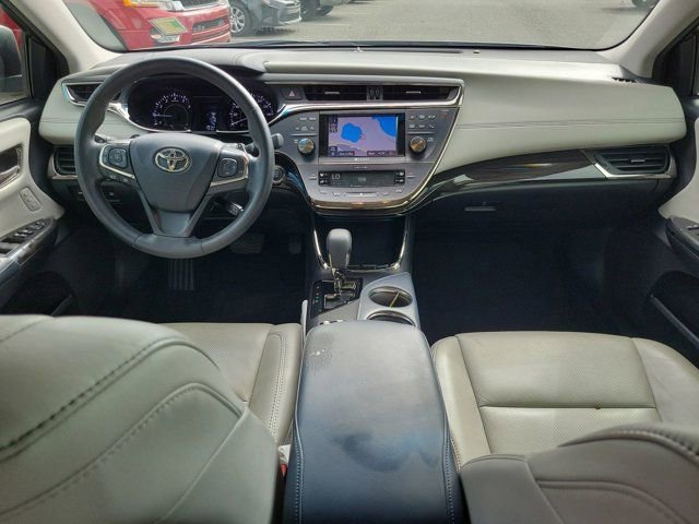 Used 2013 Toyota Avalon Limited image 21