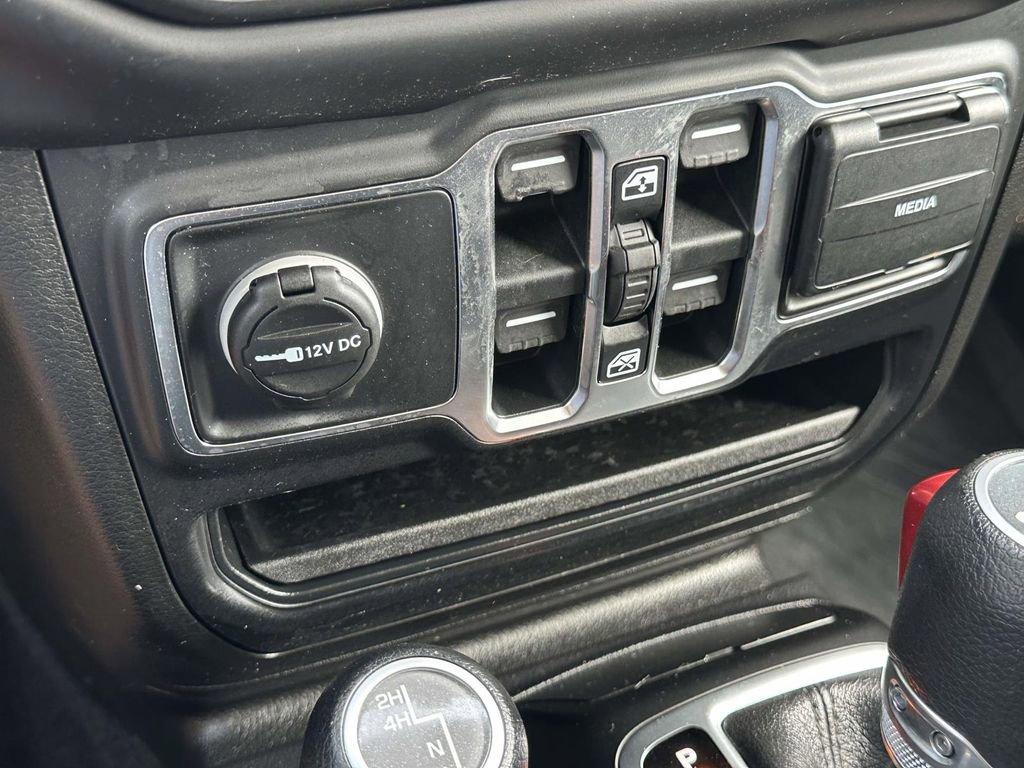 Used 2020 Jeep Wrangler Unlimited Sport S image 31