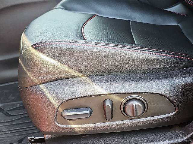 Used 2024 Chevrolet Equinox RS w/ RS Leather Package FWD image 27