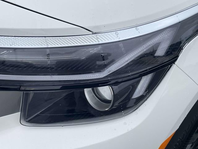 New 2026 Kia Seltos S FWD image 12