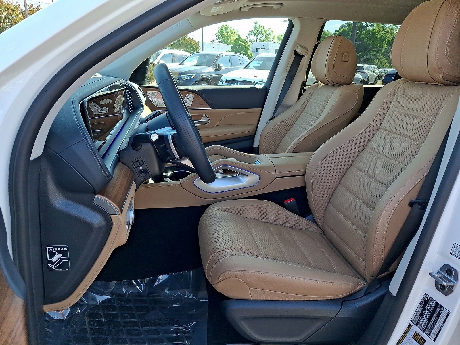 Used 2026 Mercedes-Benz GLS 450 4MATIC image 12