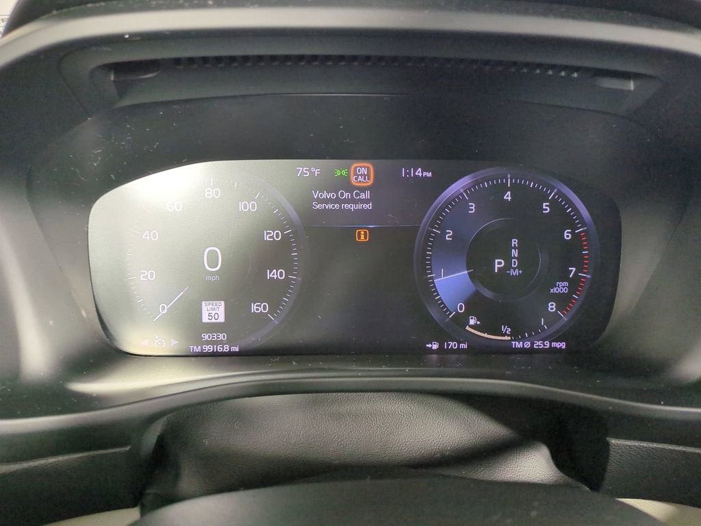 Used 2019 Volvo XC40 T5 R-Design image 35