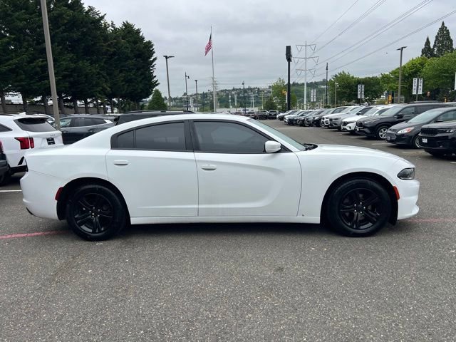Used 2019 Dodge Charger SXT RWD image 6