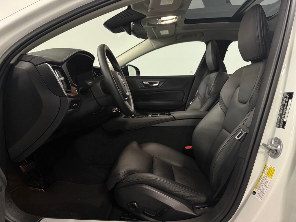 Used 2023 Volvo S60 T8 Ultimate AWD/4WD image 8