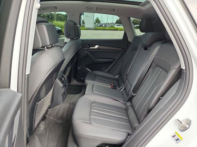 Certified 2023 Audi Q5 2.0T Premium w/ Convenience Package AWD/4WD image 10
