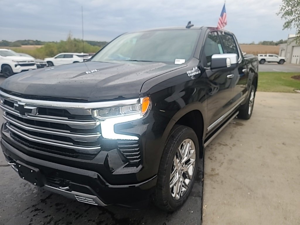 New 2026 Chevrolet Silverado 1500 High Country image 3