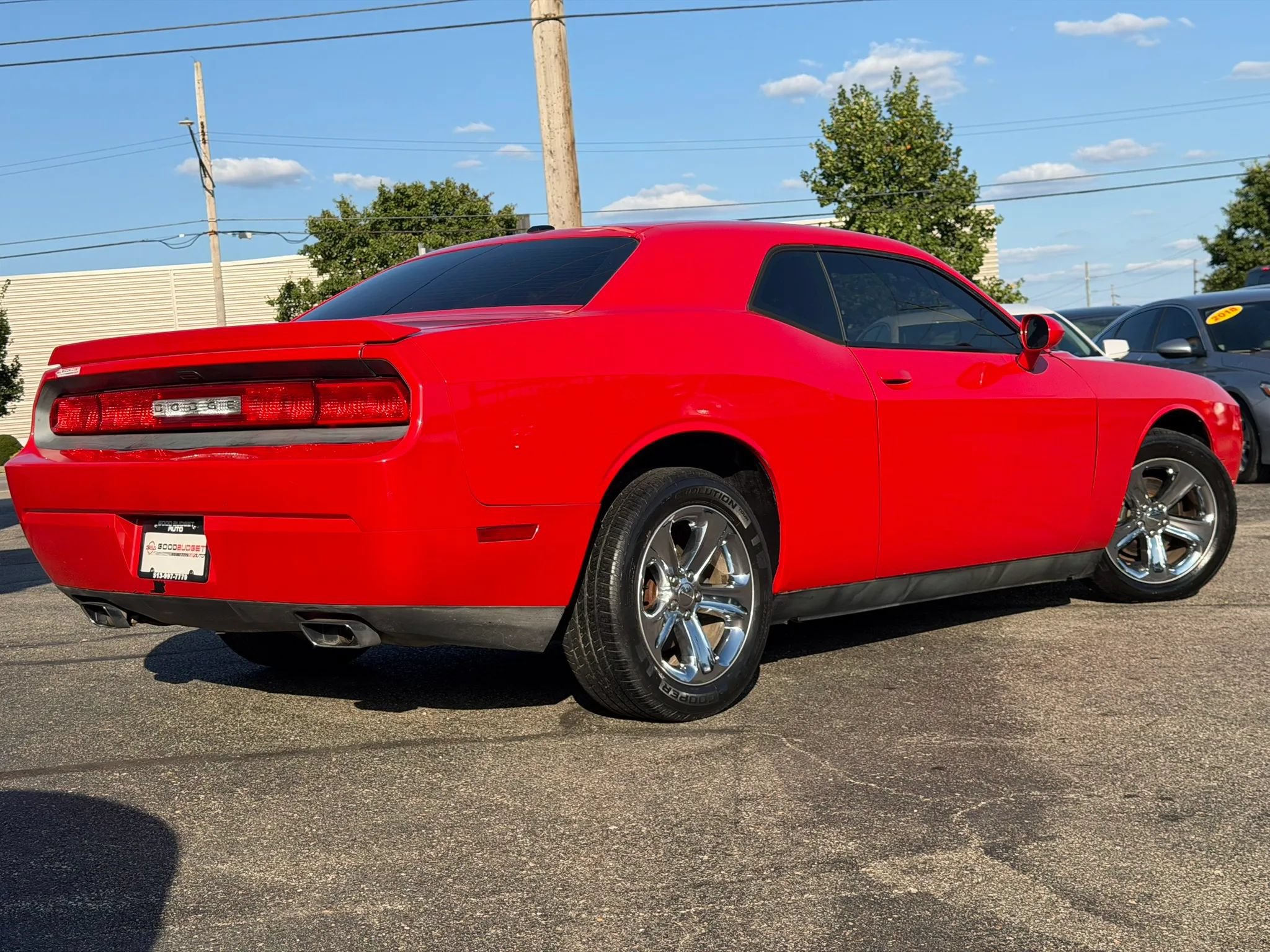 Used 2014 Dodge Challenger SXT w/ Sport Appearance Package RWD image 21
