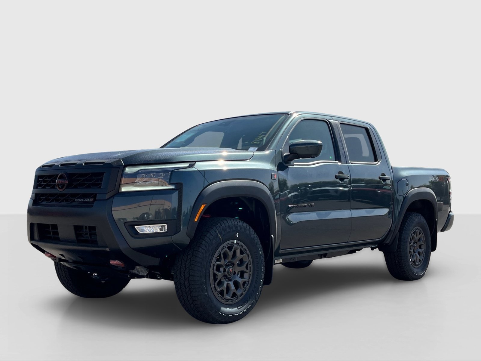 New 2027 Nissan Frontier PRO-4X AWD/4WD image 2