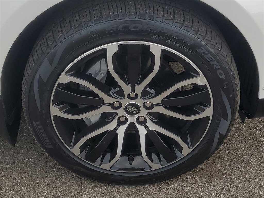 Used 2022 Land Rover Range Rover Sport HSE Silver Edition image 5