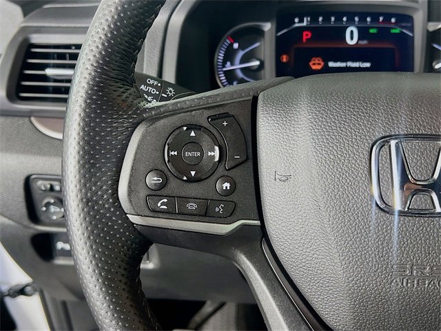 Certified 2025 Honda Passport EX-L image 16