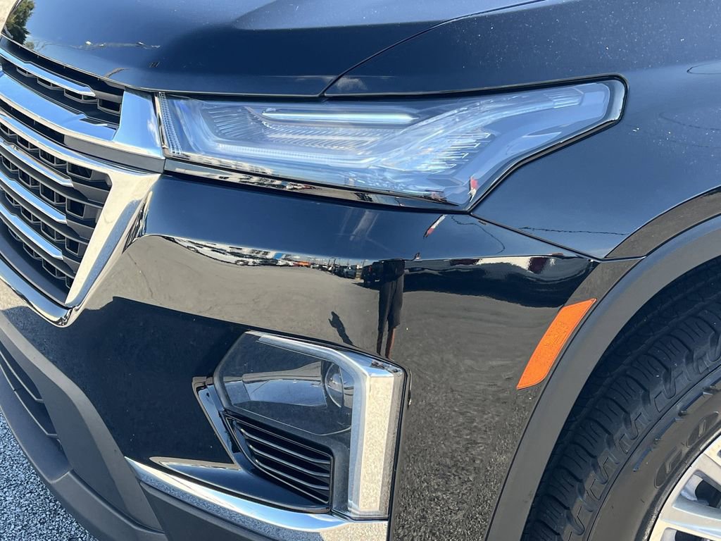 Used 2022 Chevrolet Traverse LT image 31