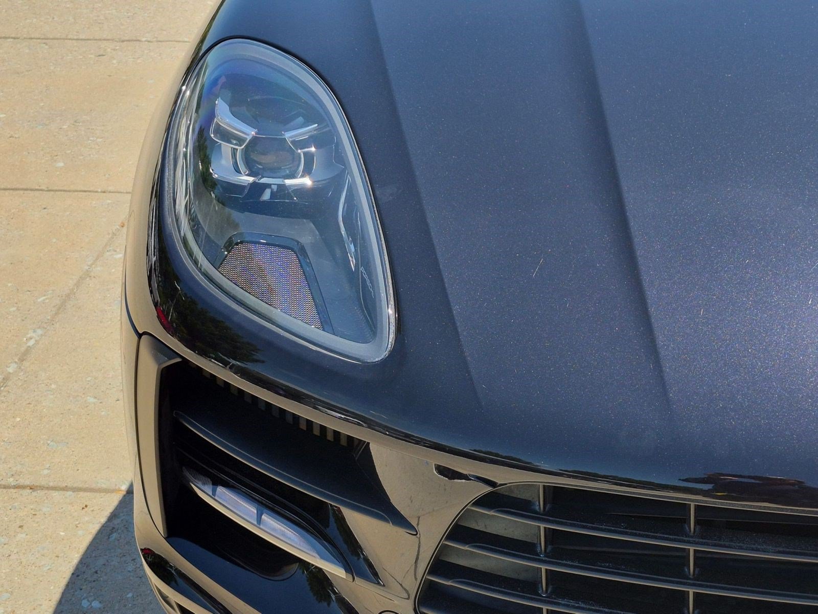 Certified 2021 Porsche Macan S AWD/4WD image 10