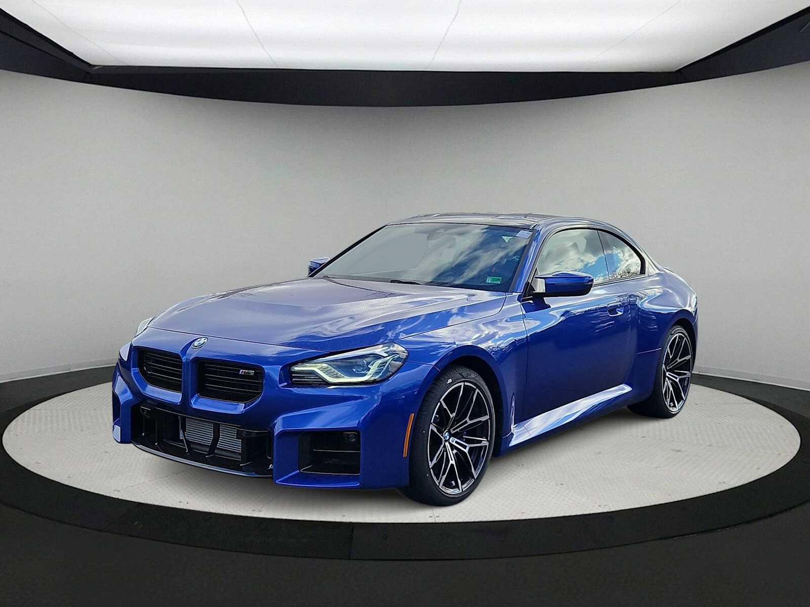 New 2026 BMW M2 w/ Lighting Package image 4