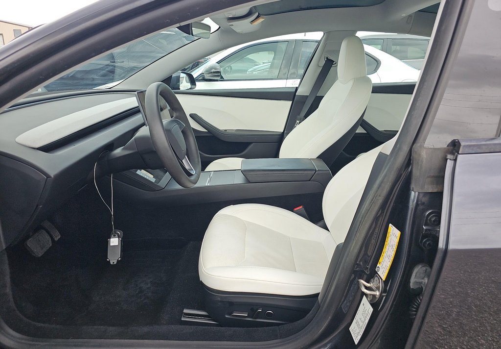 Used 2024 Tesla Model 3 Long Range AWD/4WD image 7