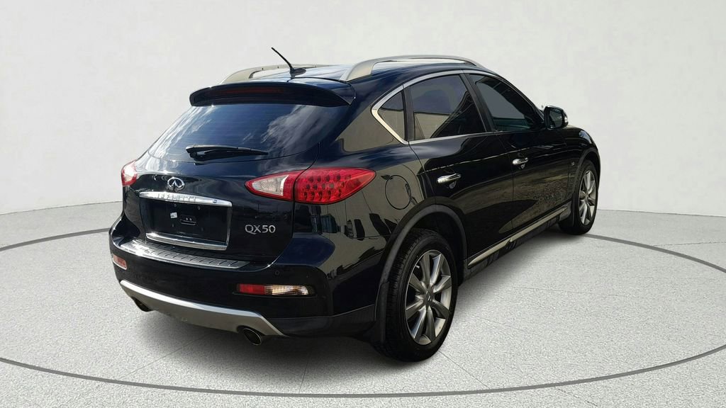 Used 2017 INFINITI QX50 2WD w/ Premium Plus Package image 6
