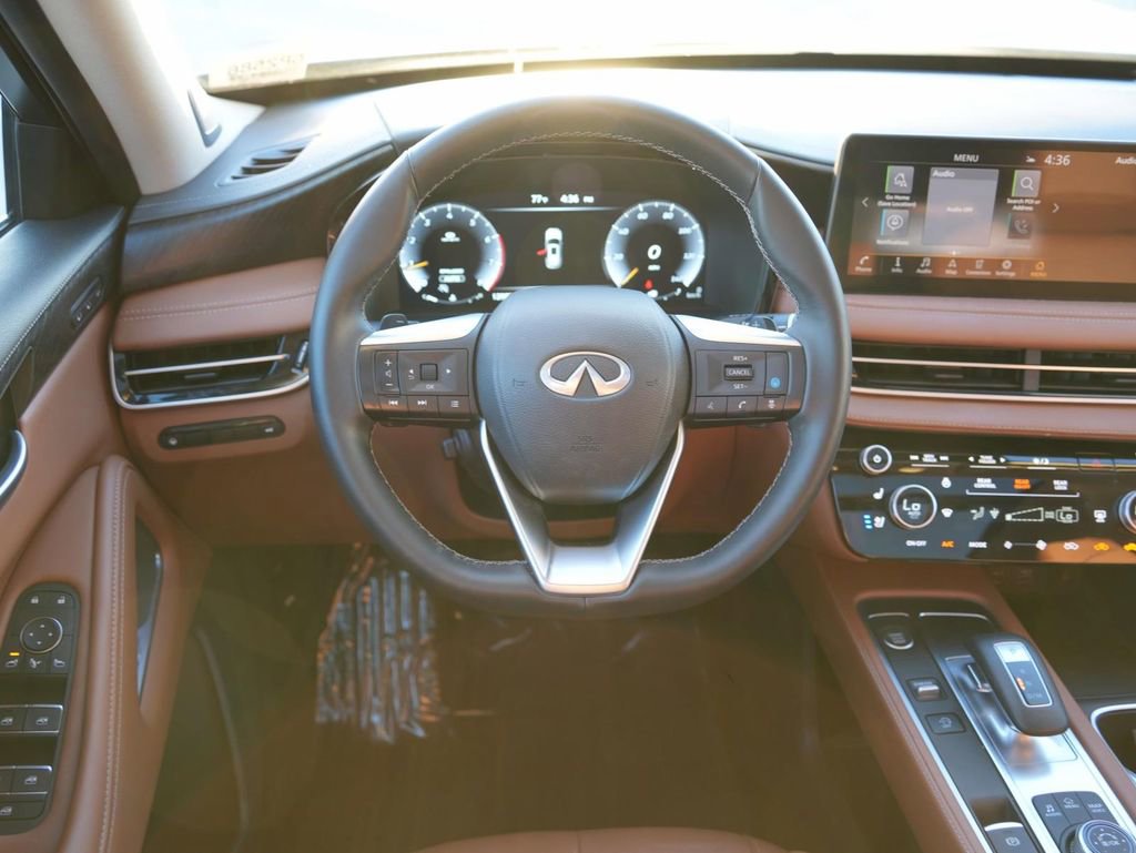 Certified 2025 INFINITI QX60 Sensory AWD/4WD image 10