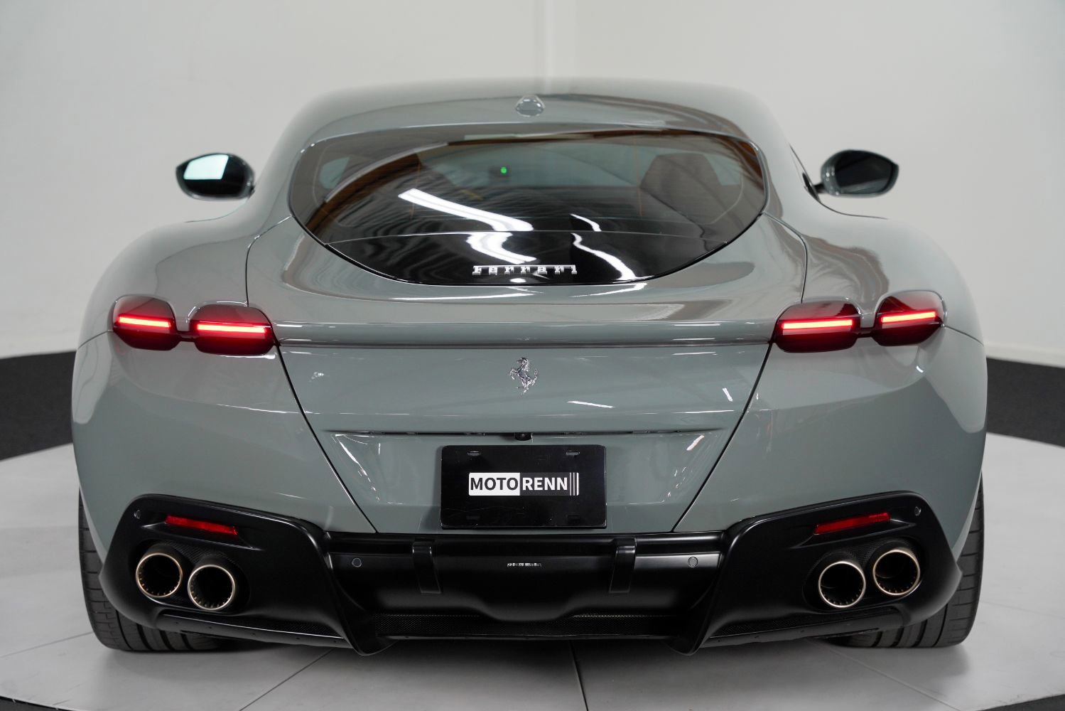 Used 2022 Ferrari Roma image 8