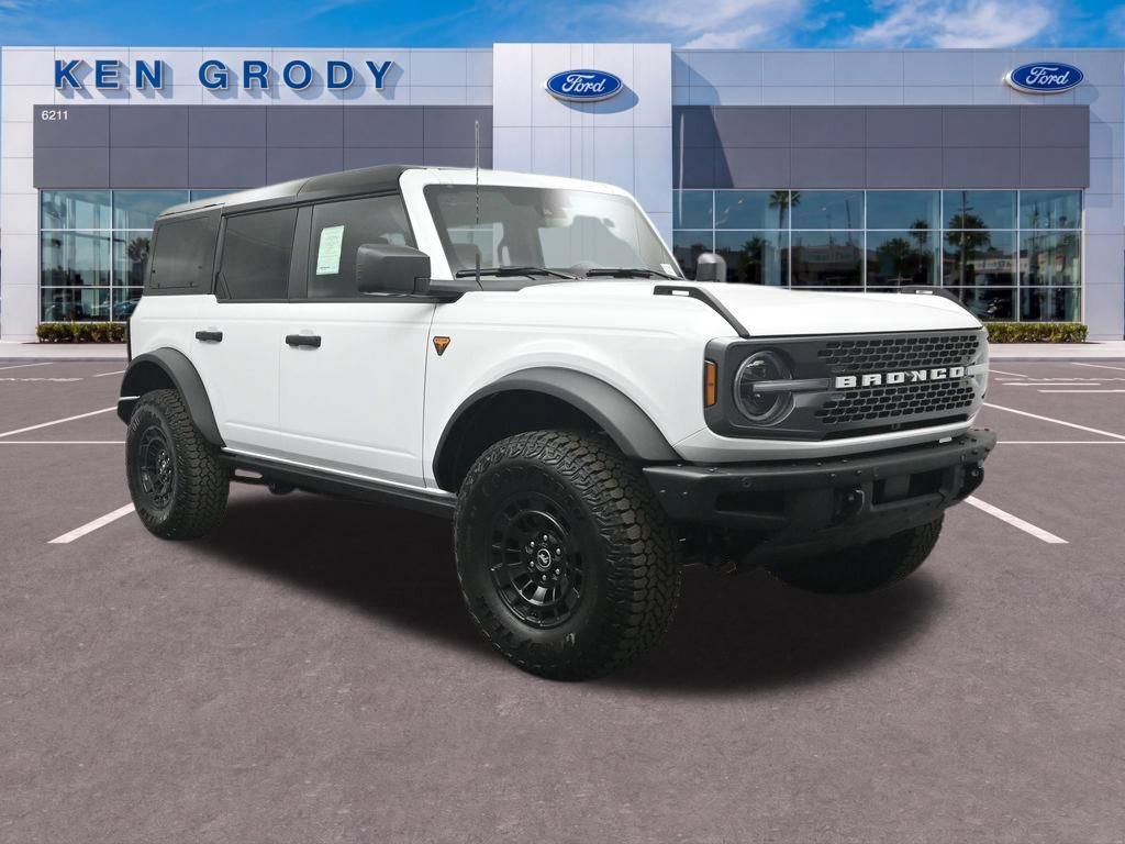 New 2026 Ford Bronco Badlands AWD/4WD image 1