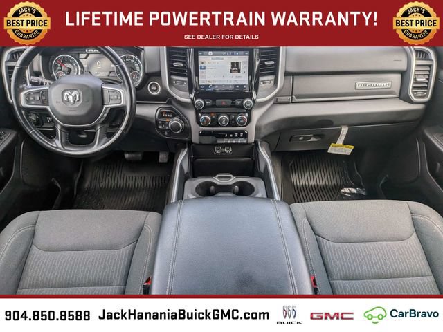 Used 2022 RAM 1500 Big Horn AWD/4WD image 16