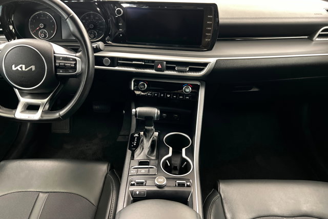 Used 2022 Kia K5 GT-Line image 13