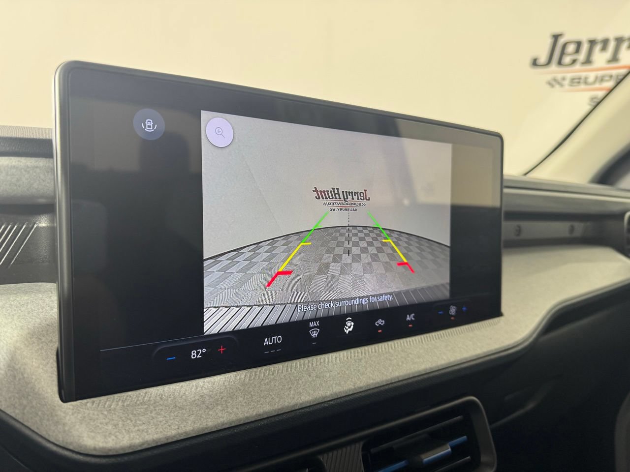 Used 2026 Ford Maverick XLT FWD image 3