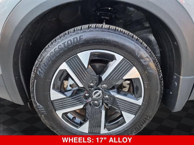 Certified 2026 Nissan Kicks SV w/ SV Premium Package AWD/4WD image 11