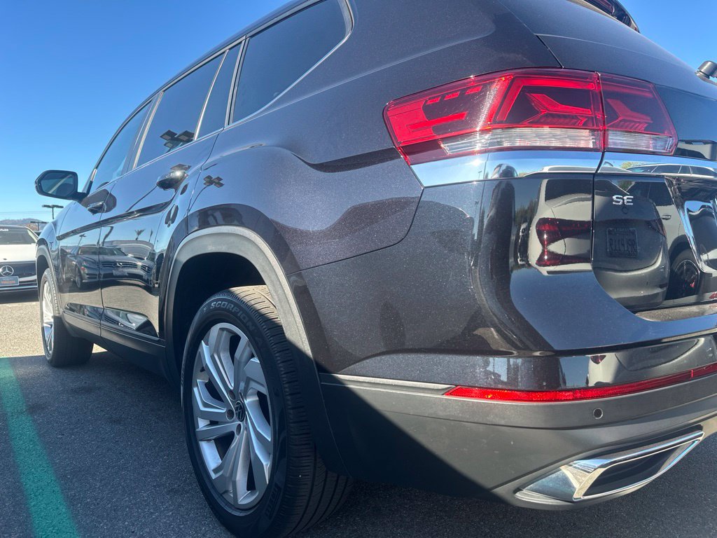 Used 2021 Volkswagen Atlas SE w/ Panoramic Sunroof Package FWD image 5