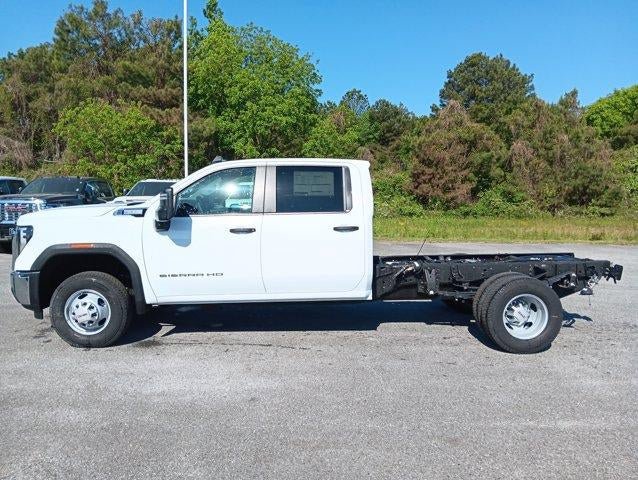 New 2026 GMC Sierra 3500 Pro w/ Convenience Package AWD/4WD image 4