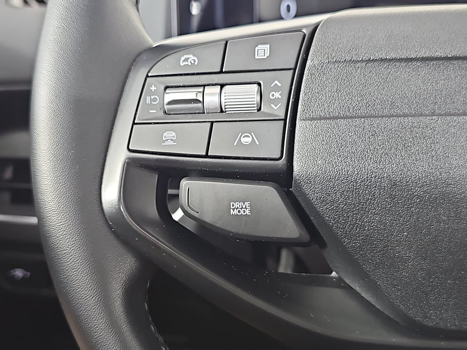 Used 2025 Kia K4 EX FWD image 16