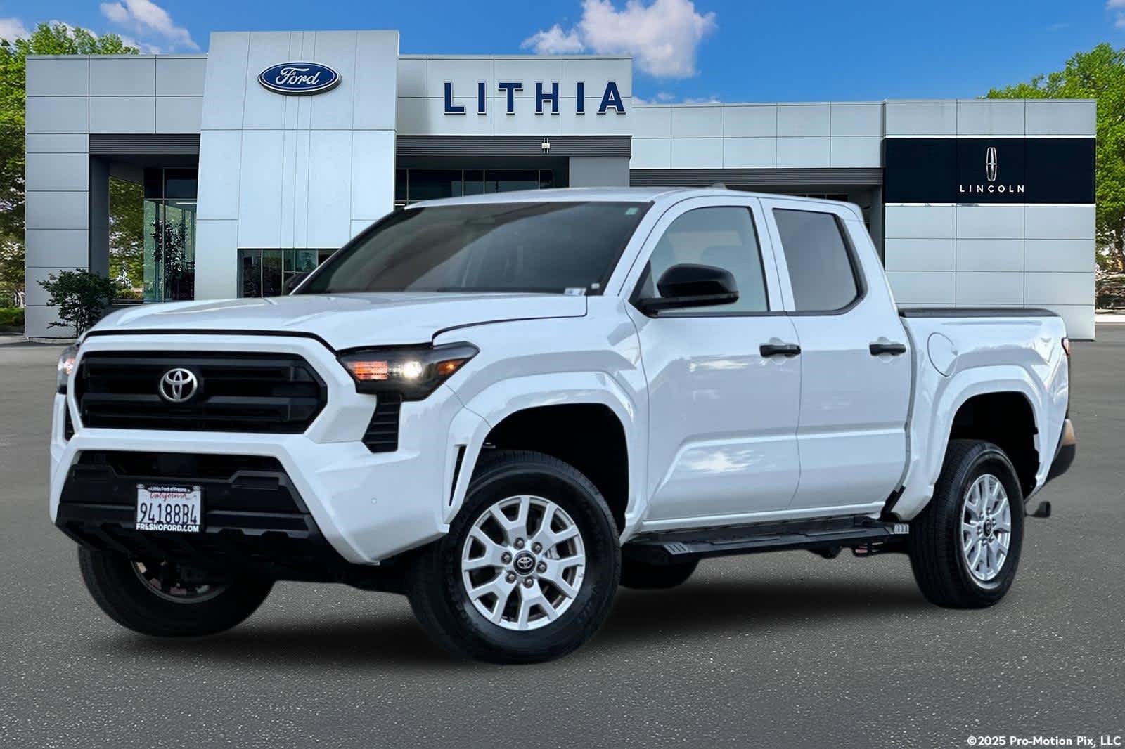Used 2024 Toyota Tacoma SR