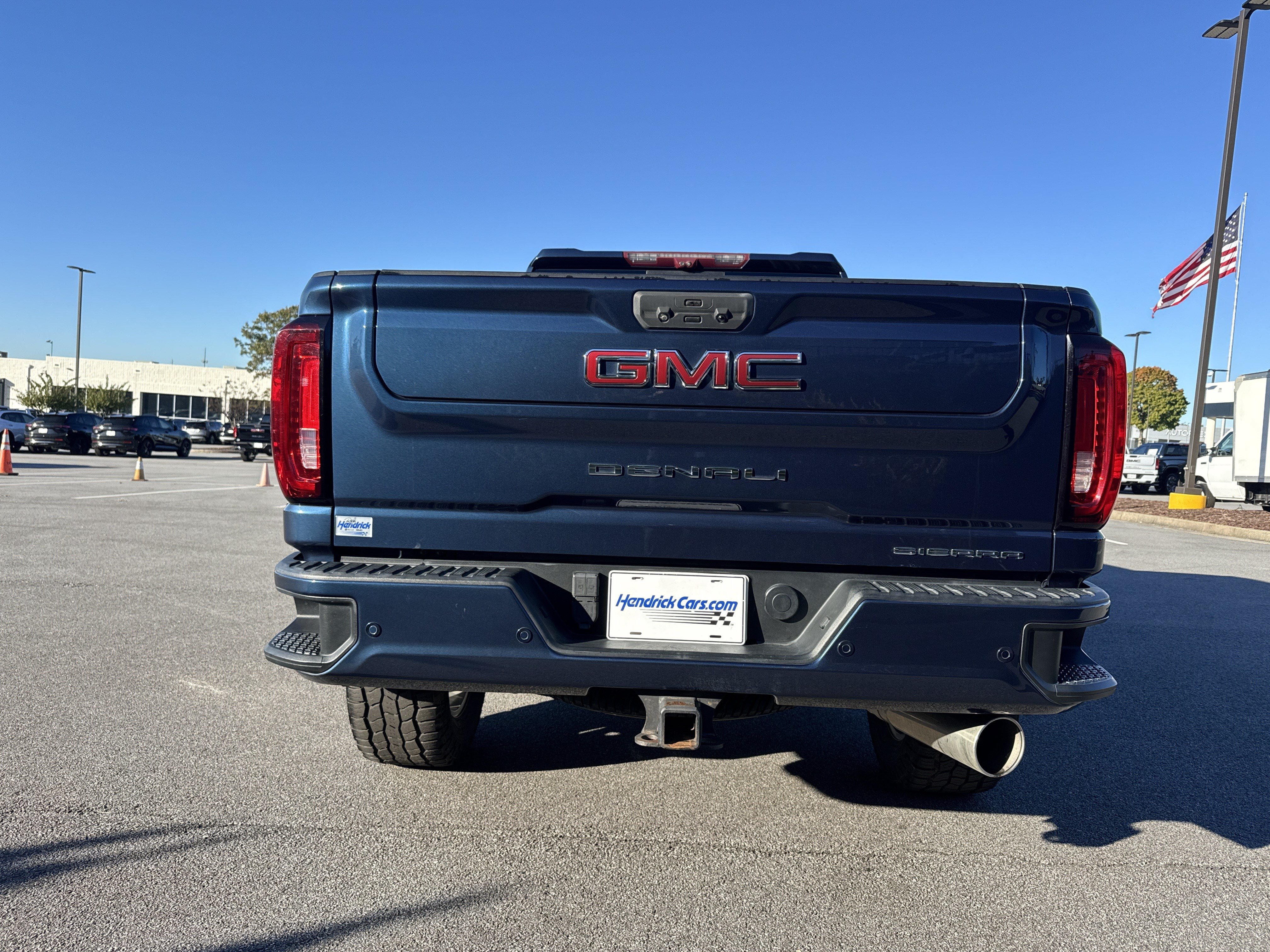 Used 2021 GMC Sierra 2500 Denali w/ Denali Ultimate Package AWD/4WD image 9